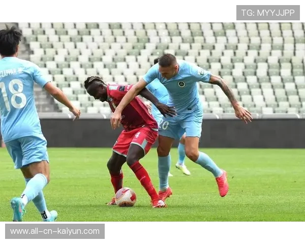 深圳新鹏城引援策略独特，球队实力提升明显，深圳鹏城新农业科技集团有限公司