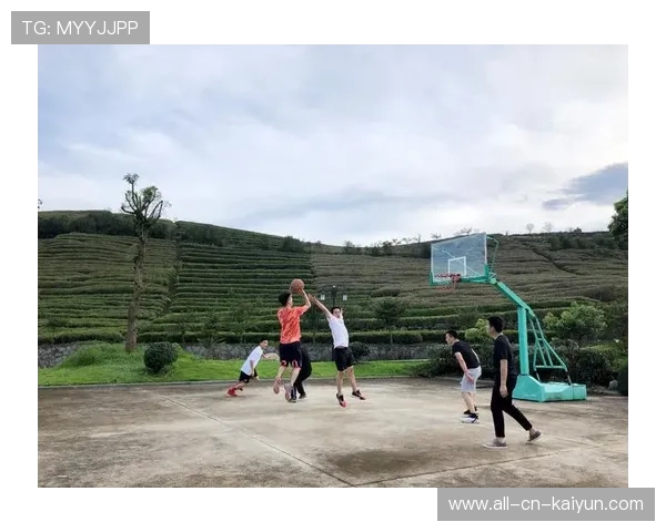 琑队如何建立青训导师的国际合作、培训与认证通道，青训师认证训练营
